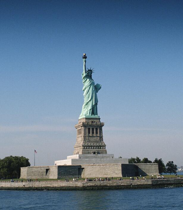 自由女神雕塑纽约图片